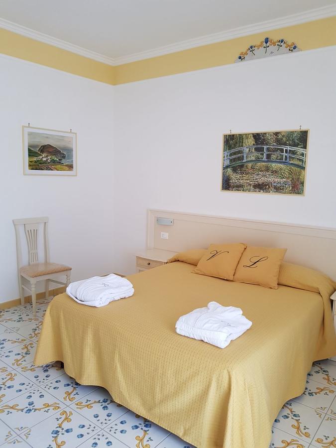 Villa Loreta Forio di Ischia Екстериор снимка